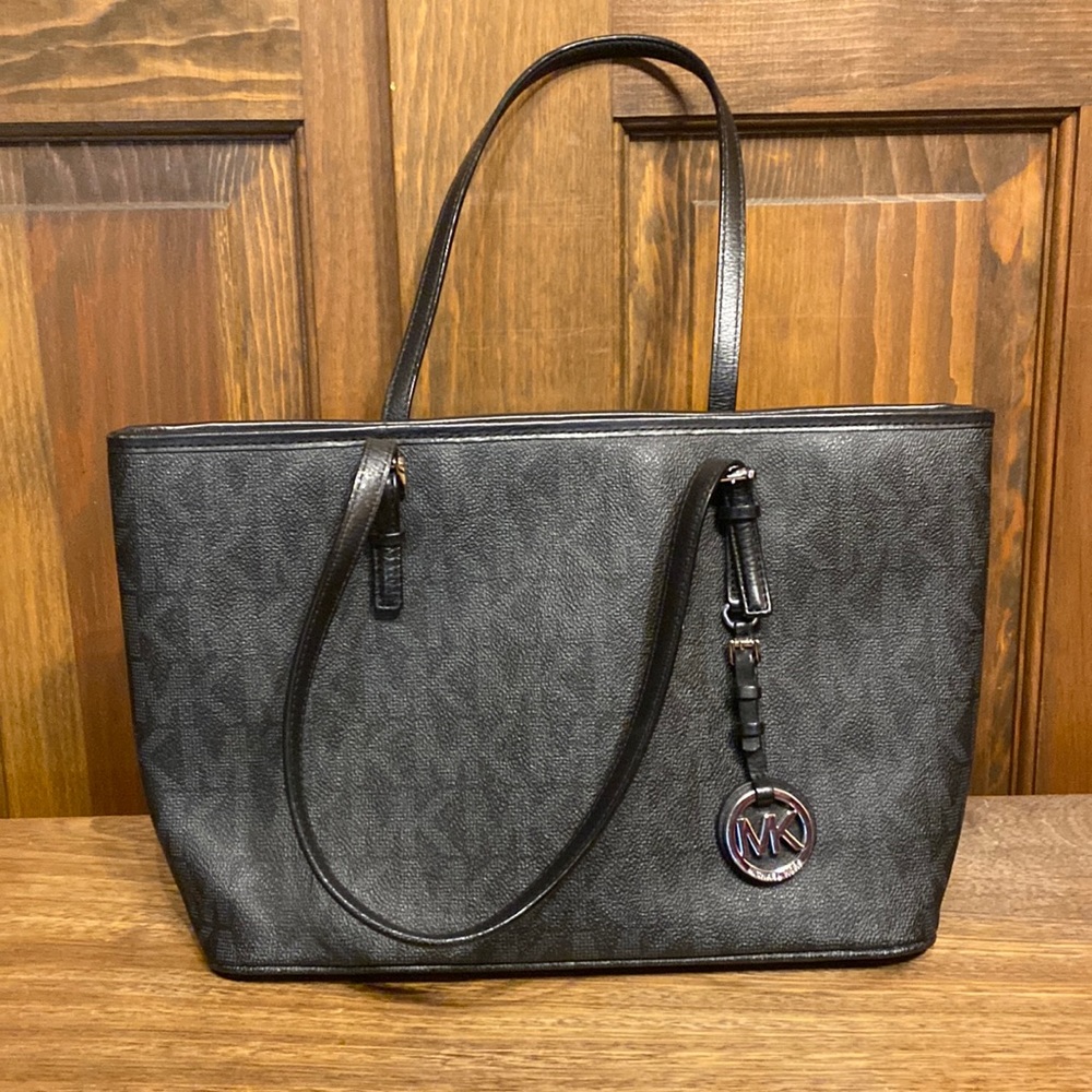 Michael Kors Monogram Purse Hand/Tote Bag EUC